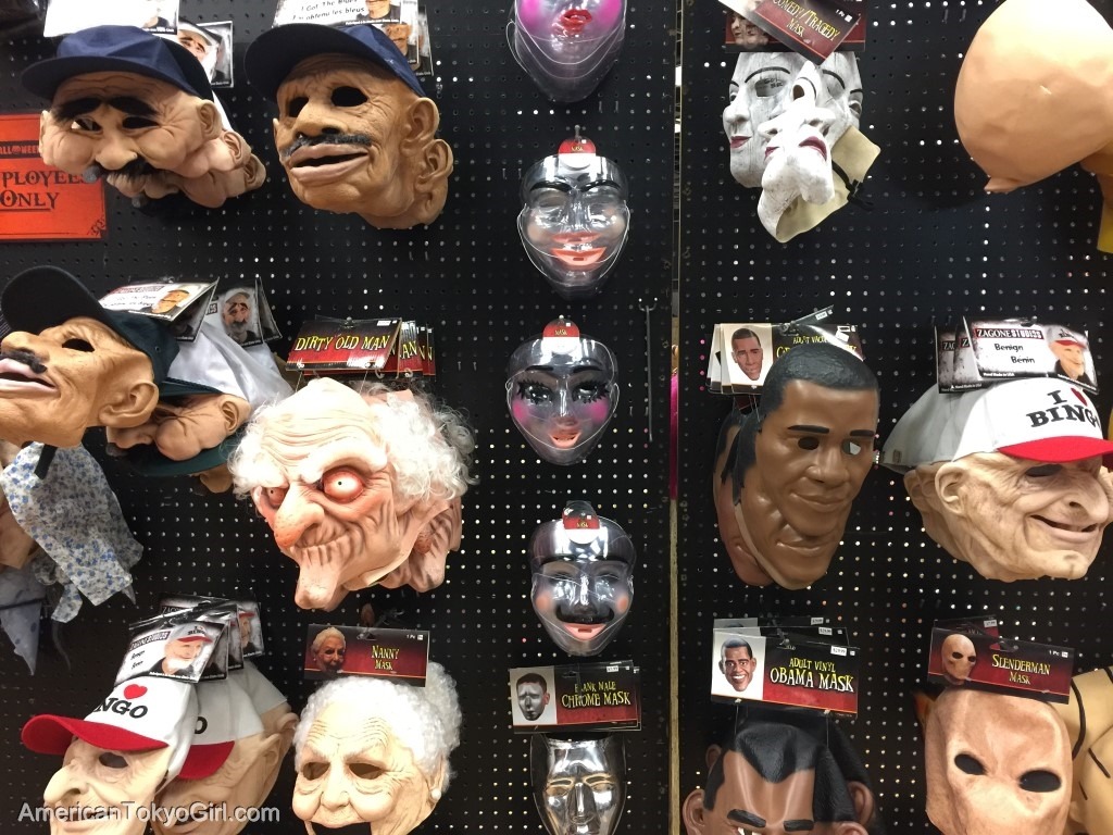 ハロウィンシティ-おじいちゃんとオバマ大統領コスチューム