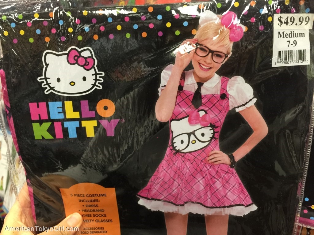 ハロウィンシティ-ハローキティのコスチューム