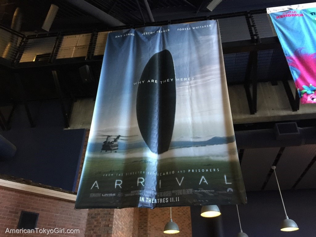 アメリカ-映画鑑賞-映画館-席