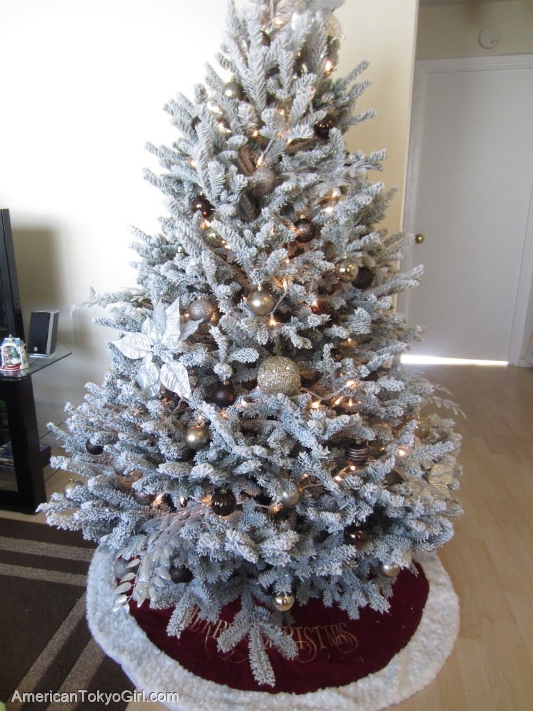 アメリカでクリスマスツリーどっち買う 生木 もみの木 Vs作りもの American Tokyo Girl