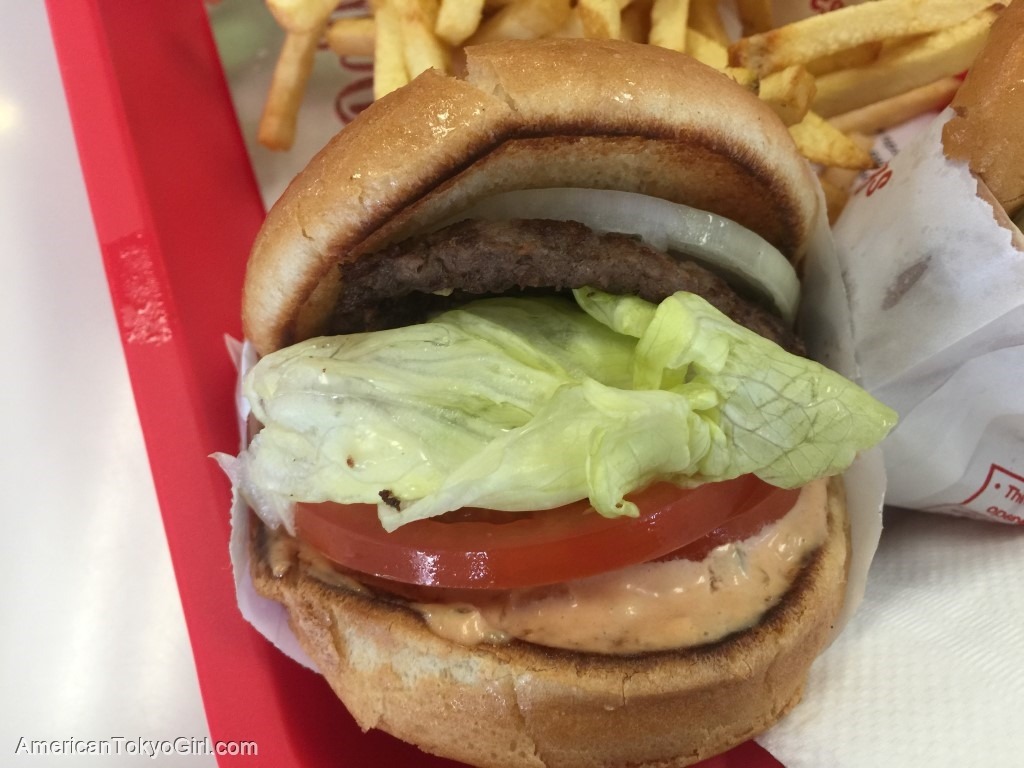 人気ハンバーガー-in-n-out-インアンドアウト