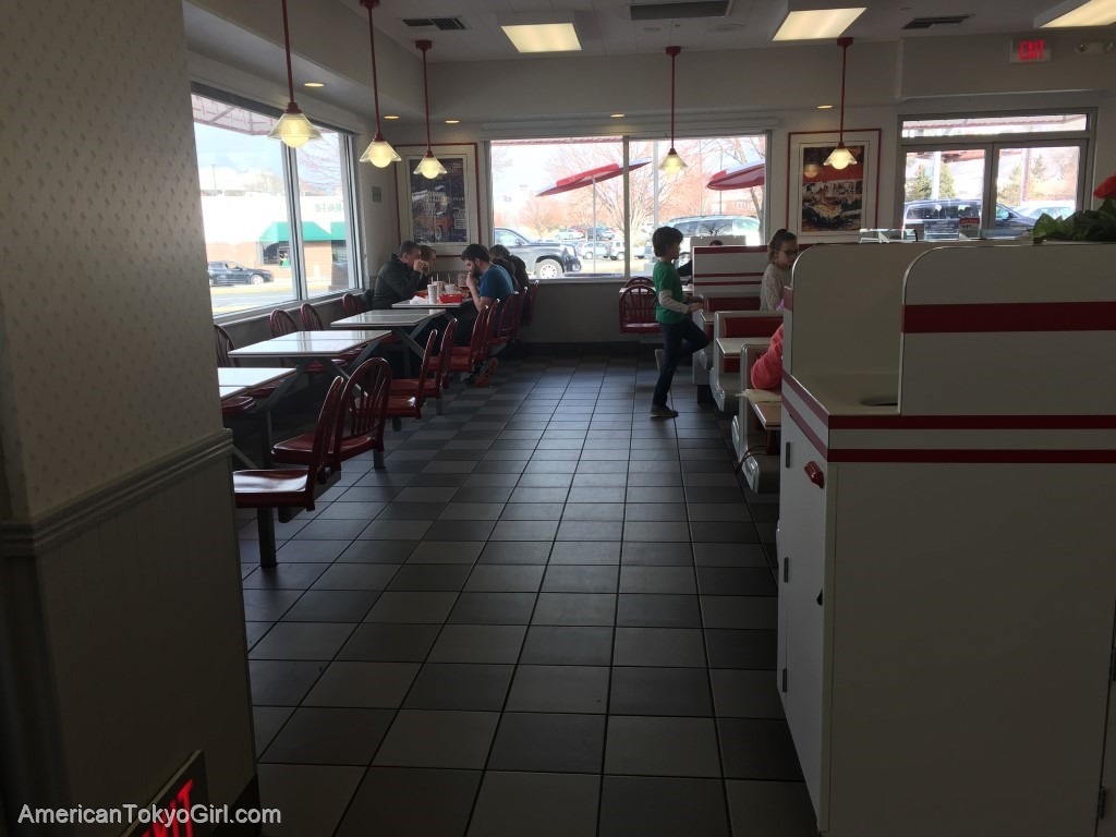 人気ハンバーガー-in-n-out-インアンドアウト