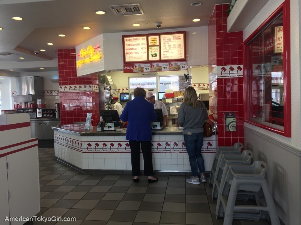 人気ハンバーガー-in-n-out-インアンドアウト