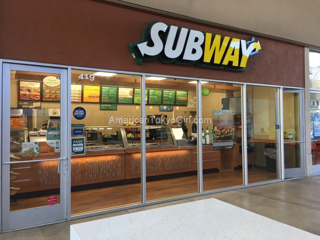 kamakanaalii-カマカナアリイ-フードコート-subway-サブウェイ