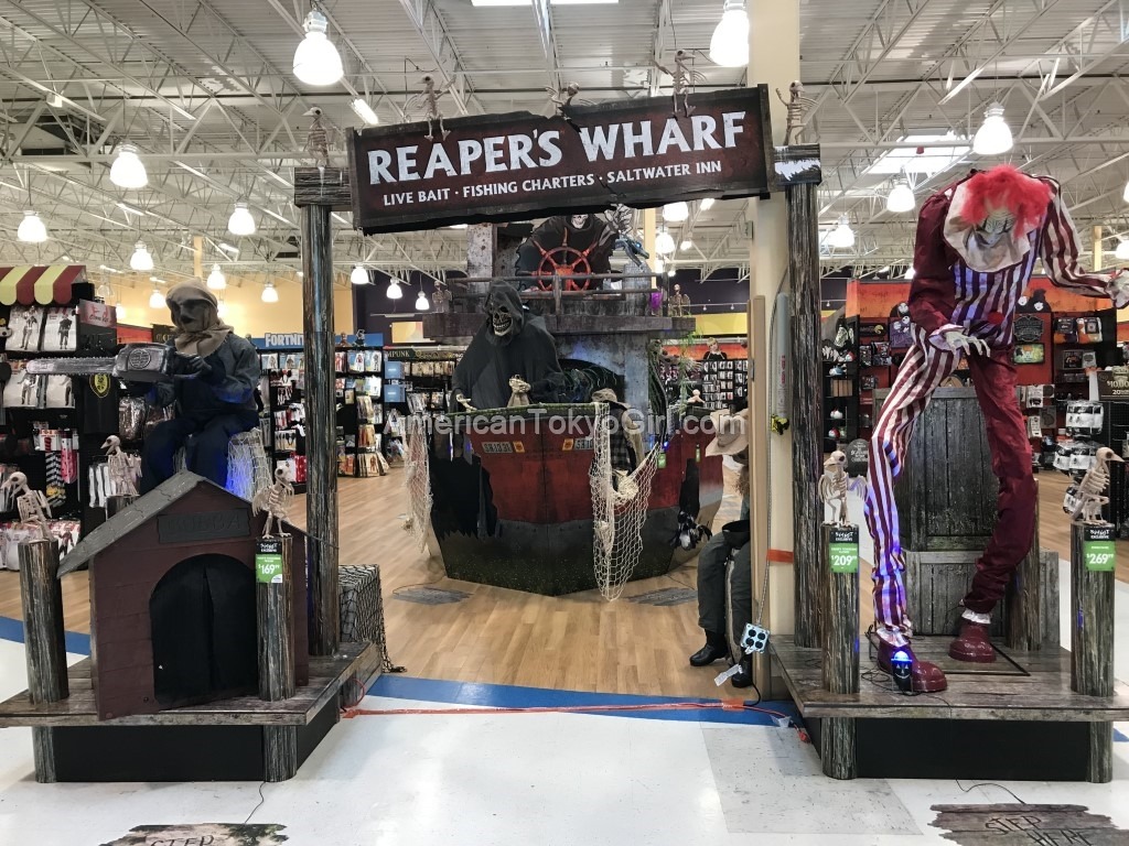 ハロウィン-アメリカ-飾り-spirit-動く人形